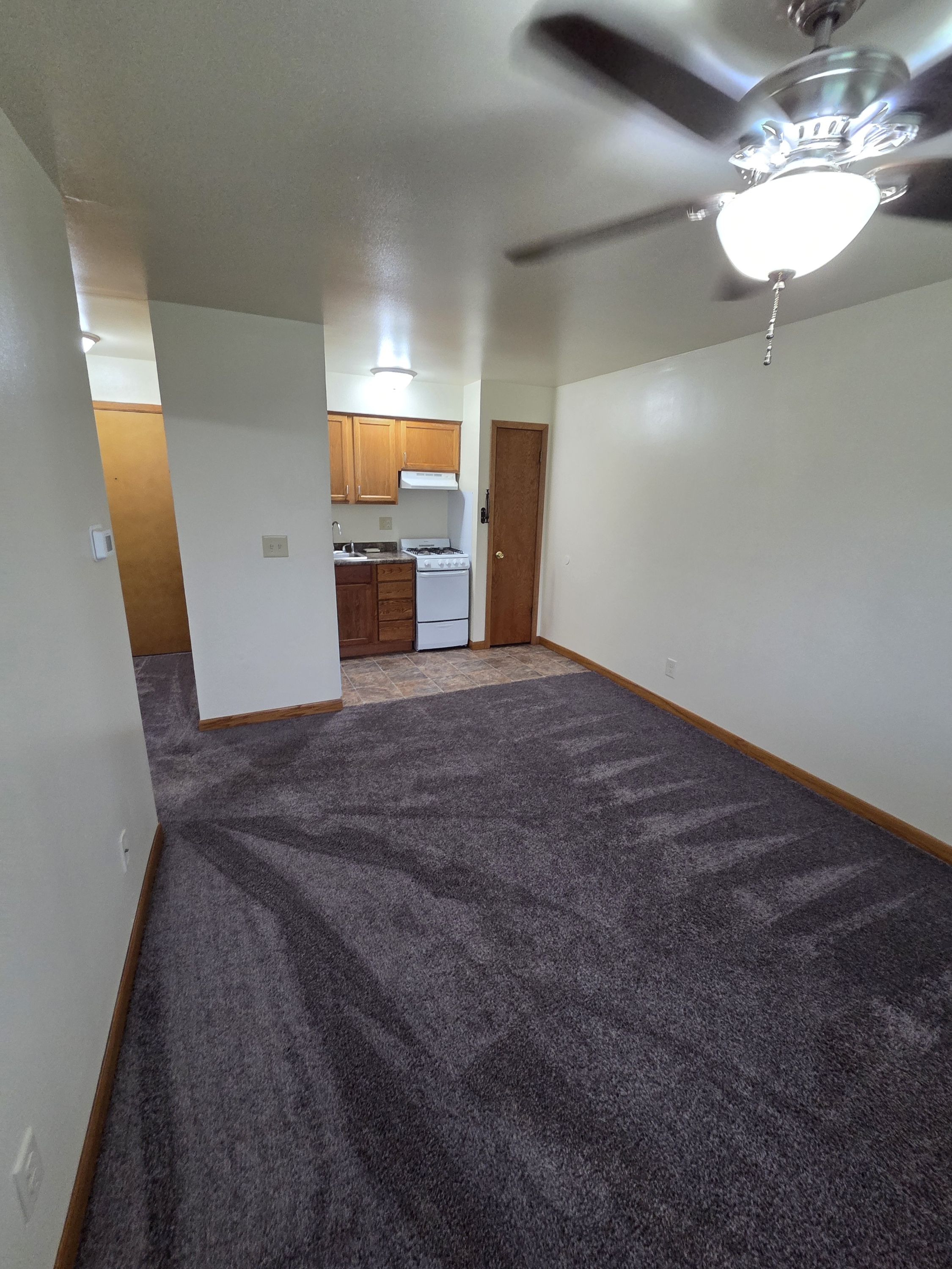313 E Market St - 5